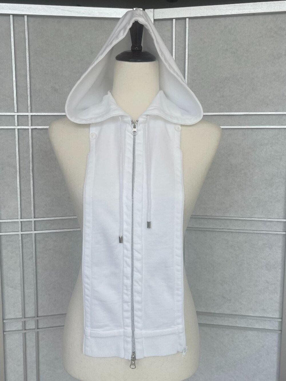 Veronica Beard White Hoodie Dickey sz 00-14